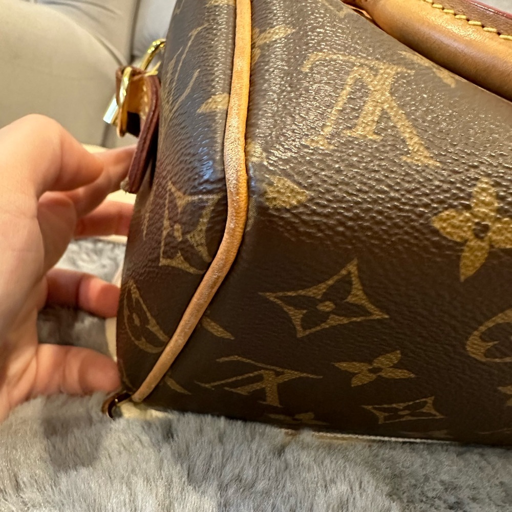 🌸SOLD🌸Louis Vuitton bandouliere speedy 20 - Picture 9 of 13